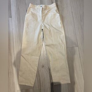 ARITZIA WHITE JEANS